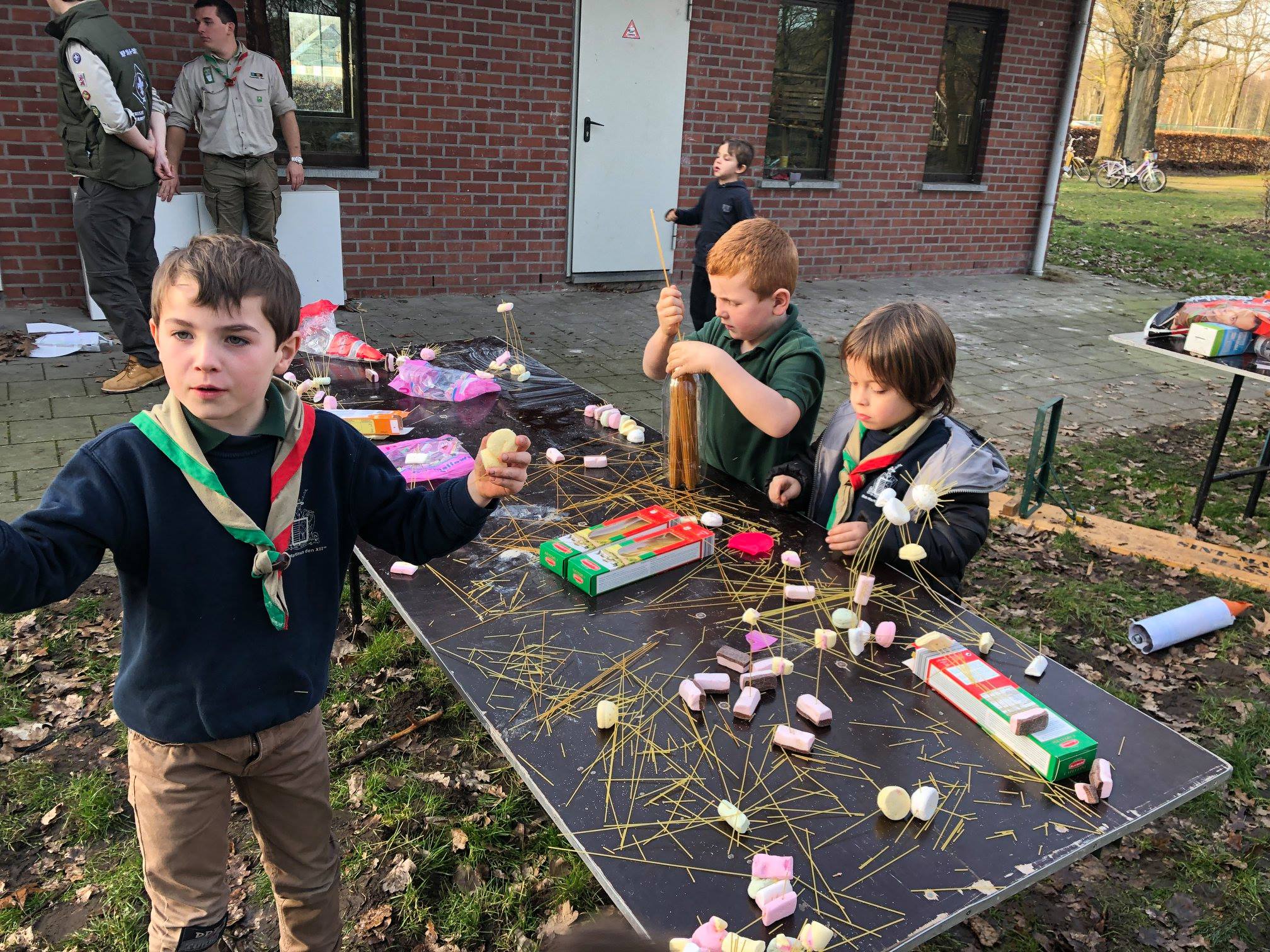 Sint-Martinus den XIIde - Wetenschapsspel Kapoenen Kiewit